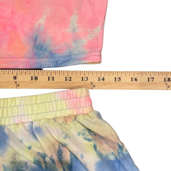 Lounge Short & Crop Top Set - Picture 6 of 11